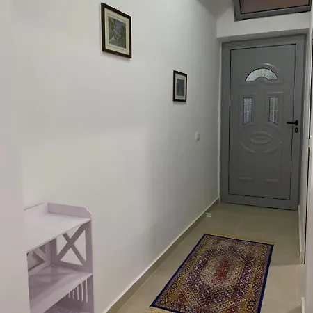 شقة Casa De Flori *