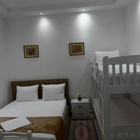 شقة Casa De Flori Përmet